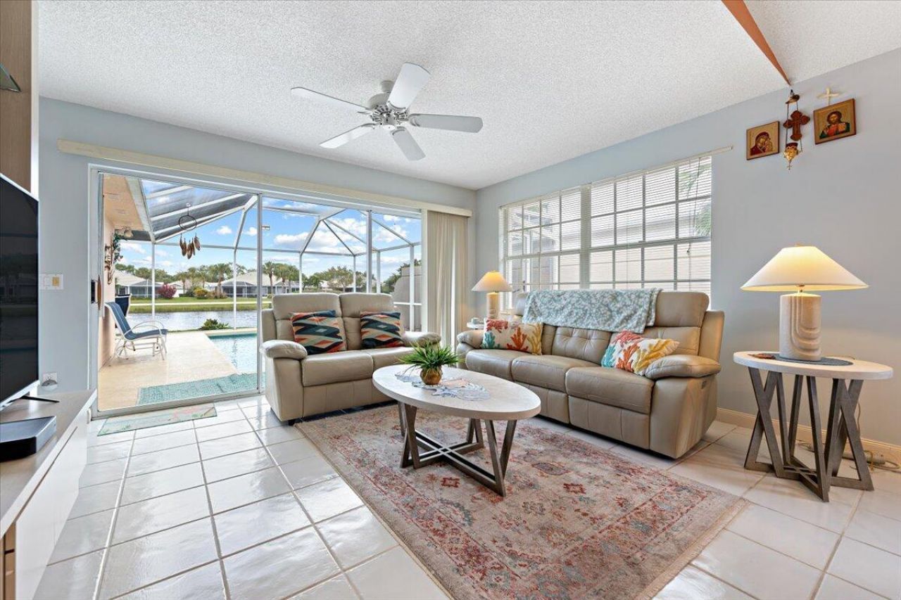 1283 NW Bentley Circle, Unit B, Port Saint Lucie, FL 34986 Photo
