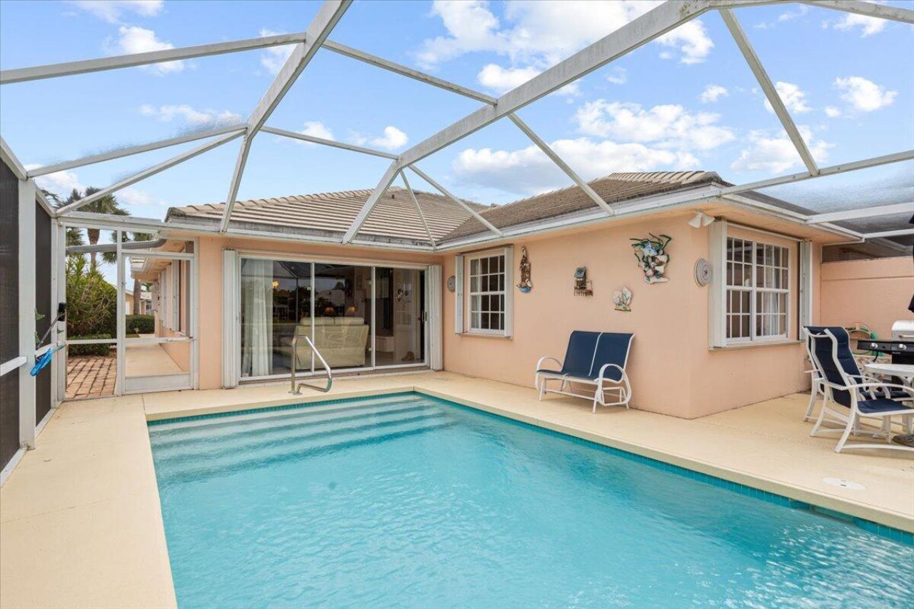 1283 NW Bentley Circle, Unit B, Port Saint Lucie, FL 34986 Photo