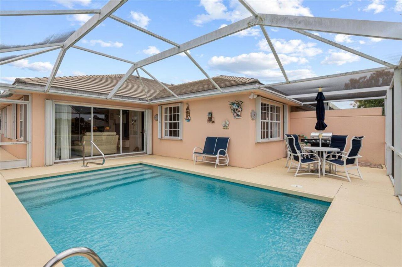 1283 NW Bentley Circle, Unit B, Port Saint Lucie, FL 34986 Photo