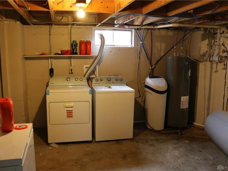 3185 Stop 8 Road, Dayton, OH 45414 Photo 6