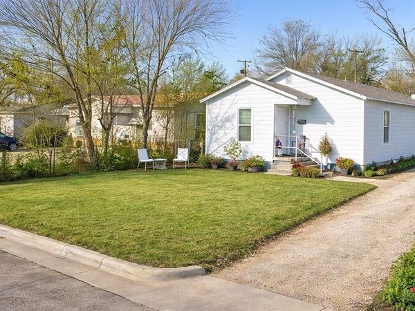 5533 BONG Drive , Fort Worth, TX 76112