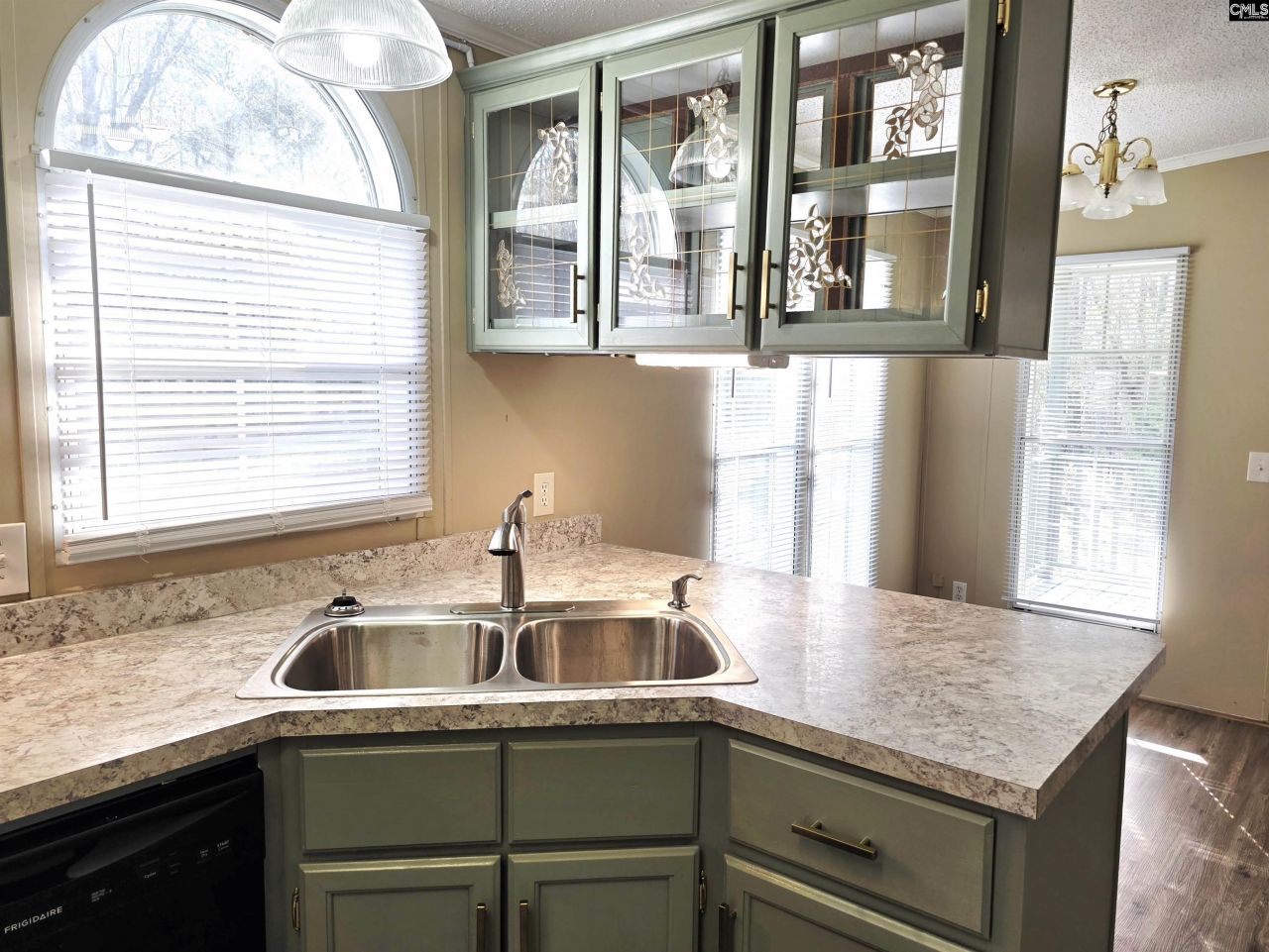 1125 Rushing Road Photo 4