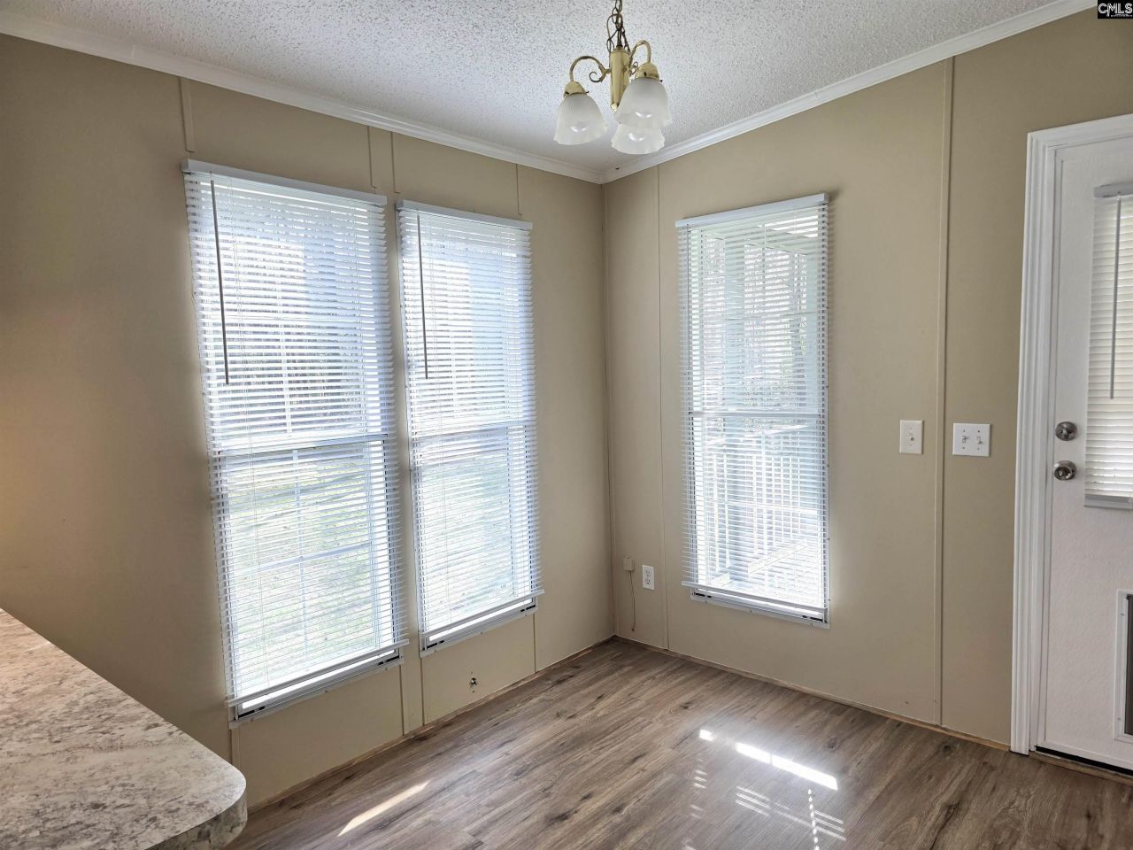 1125 Rushing Road Photo 8