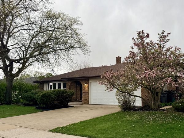 15606 Hollyhock Court, Orland Park, IL 60462