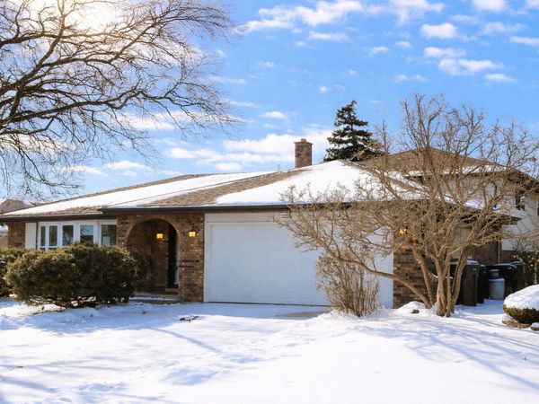 15606 Hollyhock Court, Orland Park, IL 60462