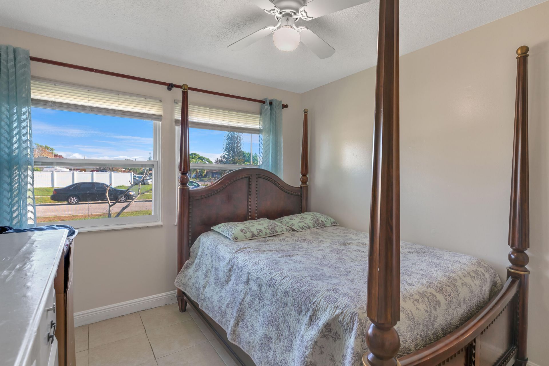 202 SW Dabney Drive, Port Saint Lucie, FL 34983 Photo