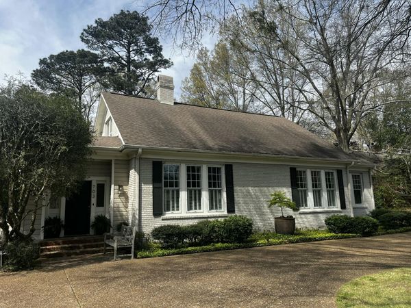 703 N Madison St., Tupelo, MS 38804