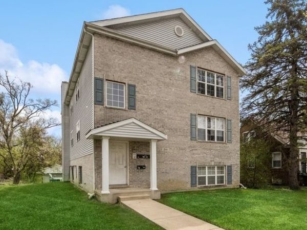 711 Union Avenue , Chicago Heights, IL 60411