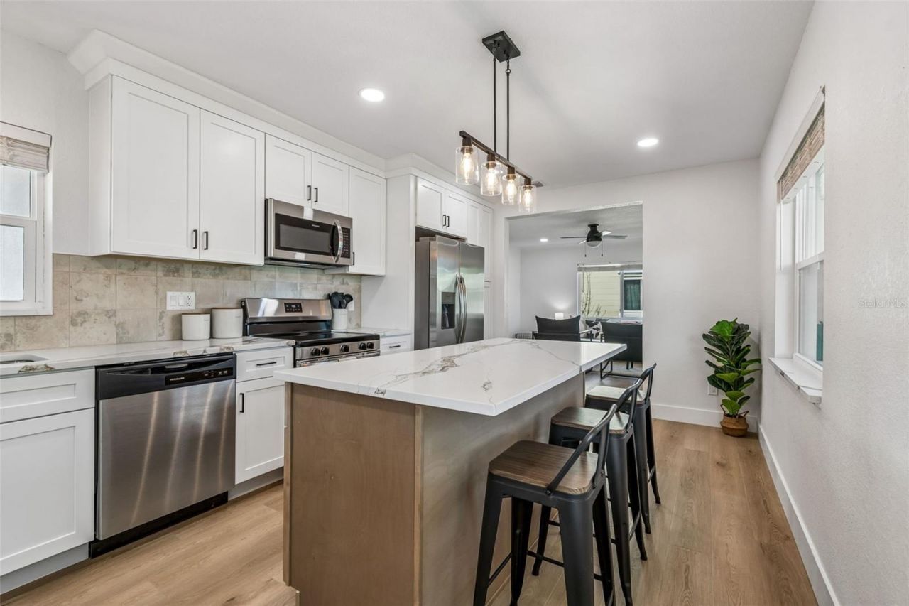 2844 30th Avenue N, Saint Petersburg, FL 33713 Photo