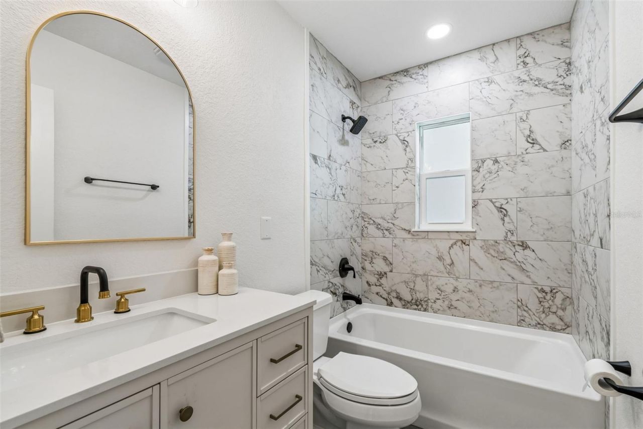 2844 30th Avenue N, Saint Petersburg, FL 33713 Photo