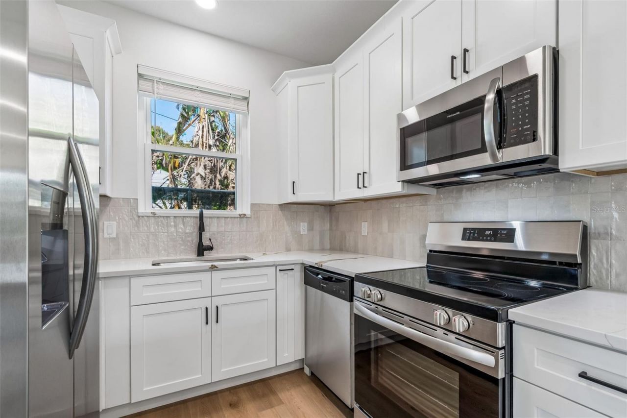 2844 30th Avenue N, Saint Petersburg, FL 33713 Photo