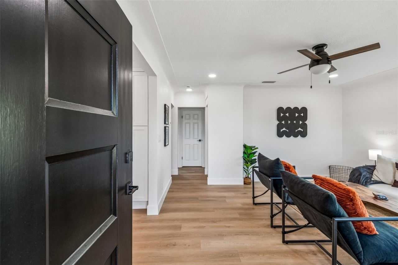 2844 30th Avenue N, Saint Petersburg, FL 33713 Photo