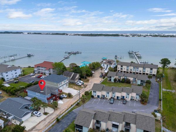 483 Marker Cove, Mary Esther, FL 32569