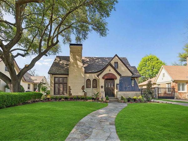 6415 Lakeshore Drive , Dallas, TX 75214