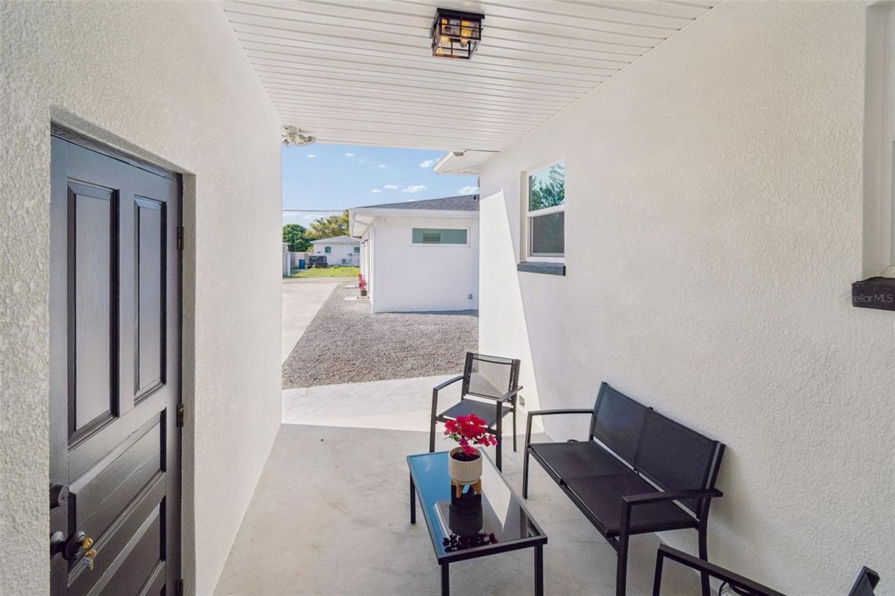 2844 30th Avenue N, Saint Petersburg, FL 33713 Photo