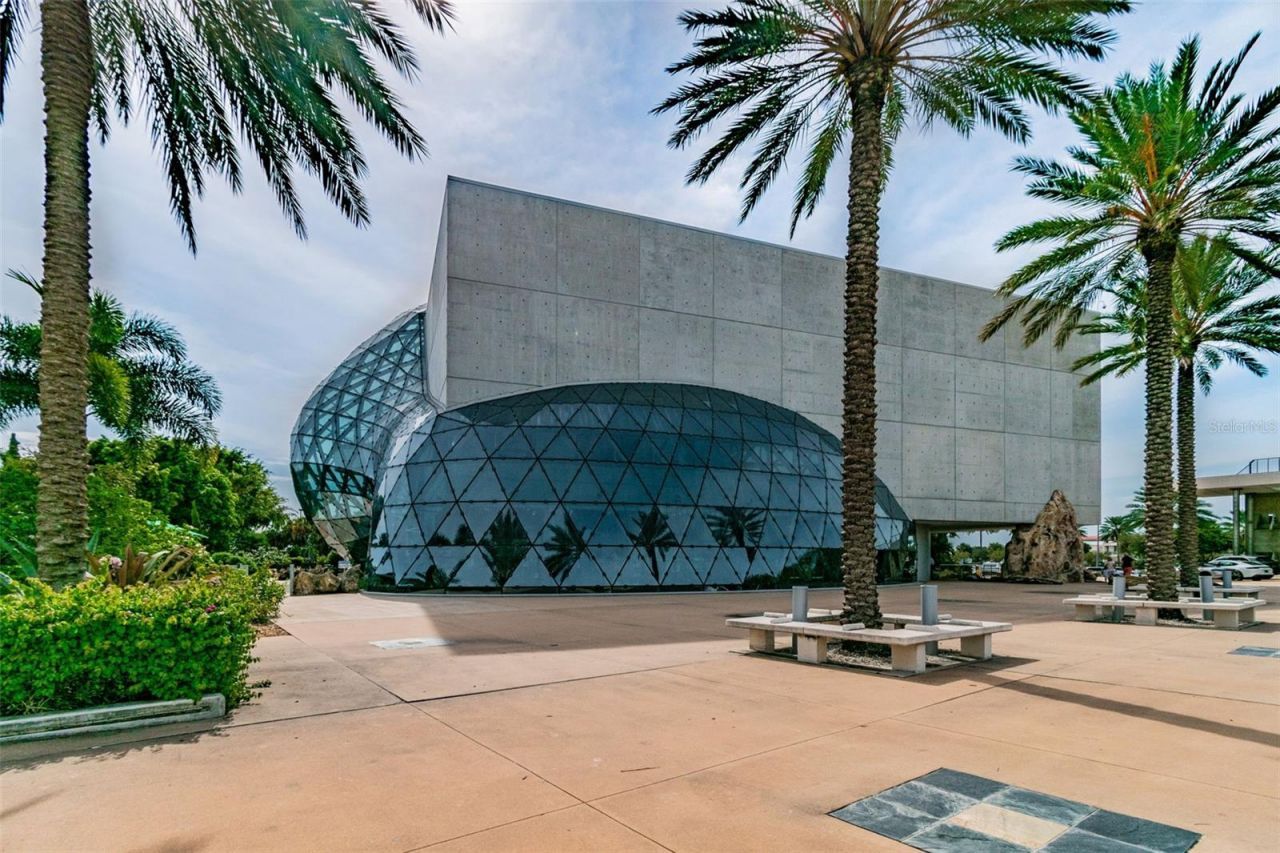 2844 30th Avenue N, Saint Petersburg, FL 33713 Photo