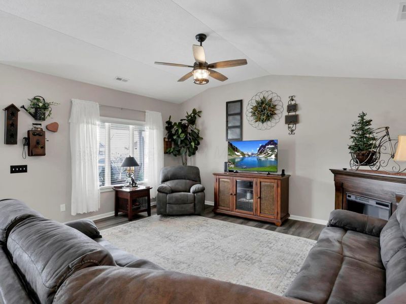 1220 Timber Wood Drive , Marysville, OH 43040 Photo 19