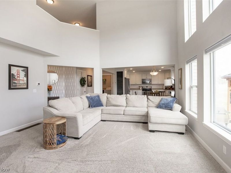 806 Pepperell Court, Macedonia, OH 44056 Photo 8