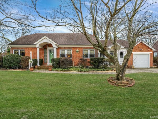 64 John Street , Patchogue, NY 11772