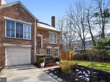 3023 OAKTON MEADOWS COURT , OAKTON, VA 22124