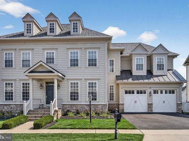 11995 GENERAL COOKE DRIVE, BRISTOW, VA 20136