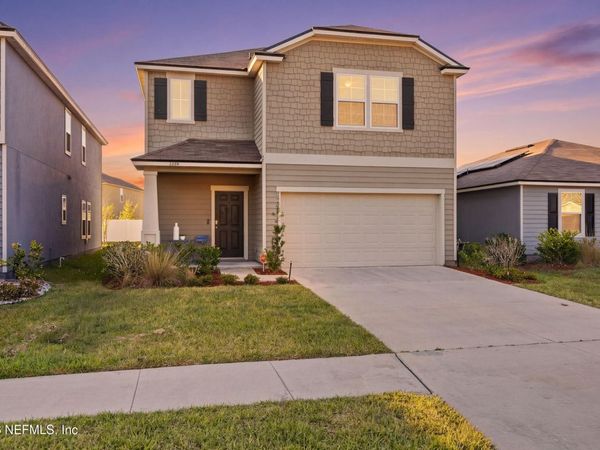 2555 OAK STREAM Drive, Green Cove Springs, FL 32043