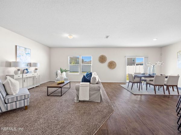 2555 OAK STREAM Drive, Green Cove Springs, FL 32043