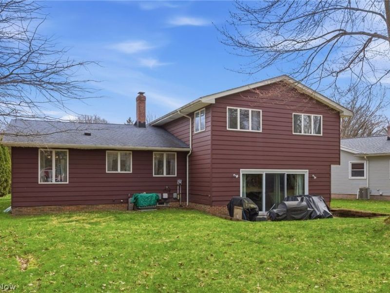 980 Carlone Place, South Euclid, OH 44121 Photo 4