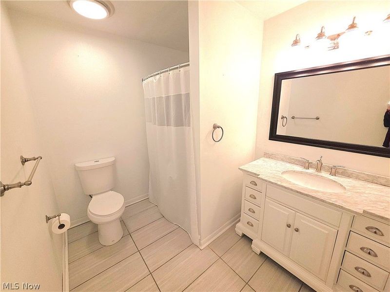 80 May Avenue, Northfield Village, OH 44067 Photo 13