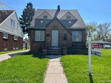 9925 Bishop Street, Detroit, MI 48224