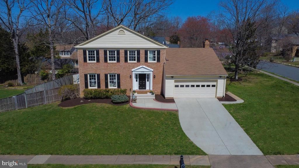 12034 Cheviot Drive, Herndon, VA 20170 Main Photo