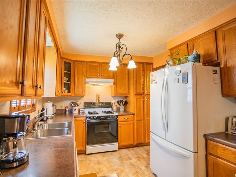 808 28th Street, Vienna, WV 26105 Photo 17