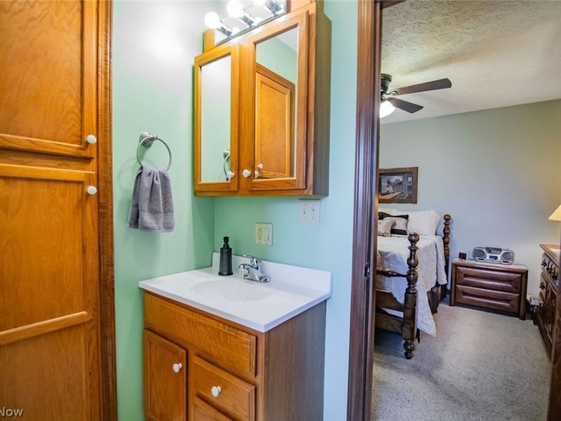 808 28th Street, Vienna, WV 26105 Photo 34