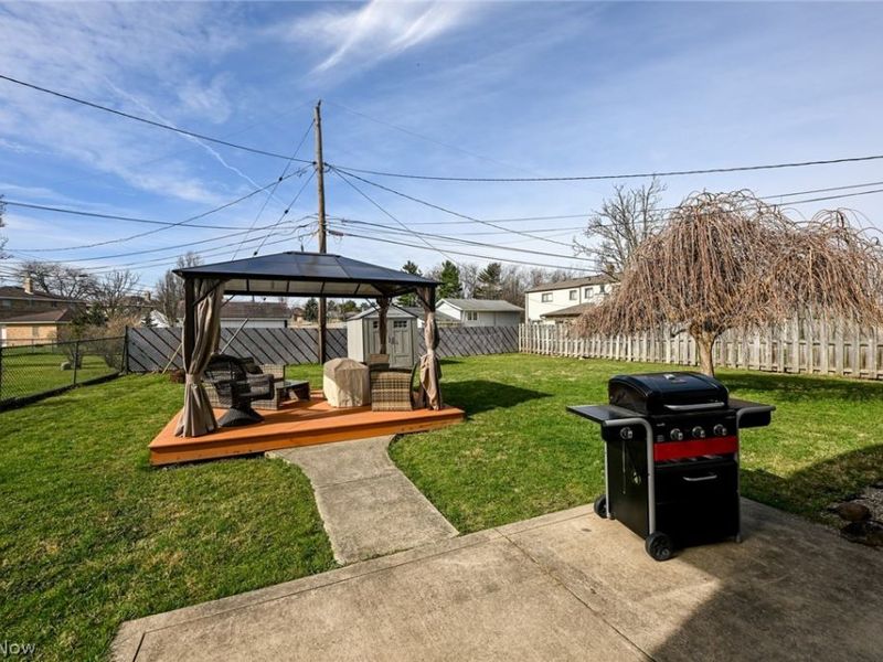 6878 Lantern Lane, Parma Heights, OH 44130 Photo 10