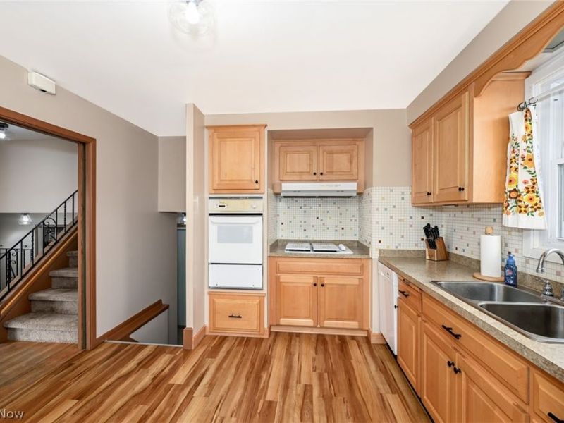 6878 Lantern Lane, Parma Heights, OH 44130 Photo 19