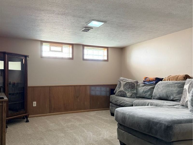 6878 Lantern Lane, Parma Heights, OH 44130 Photo 21