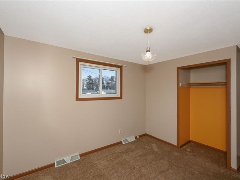 6878 Lantern Lane, Parma Heights, OH 44130 Photo 29