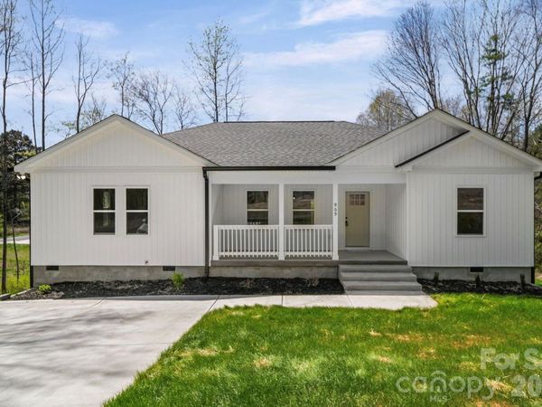 909 Pennington Road , Albemarle, NC 28001