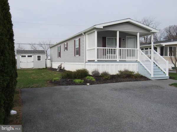 7 HINDEN HOMES, DENVER, PA 17517