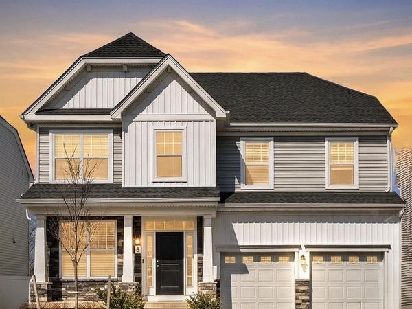 6 MISTY MEADOW LANE, HAMILTON TOWNSHIP, NJ 08619