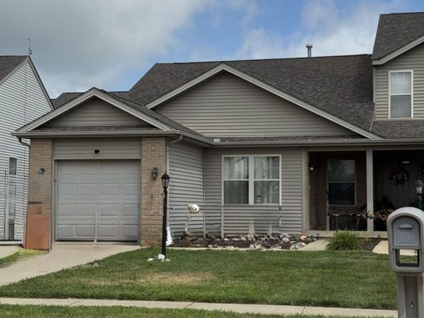 3836 Balmoral Drive, Unit 3836, Champaign, IL 61822