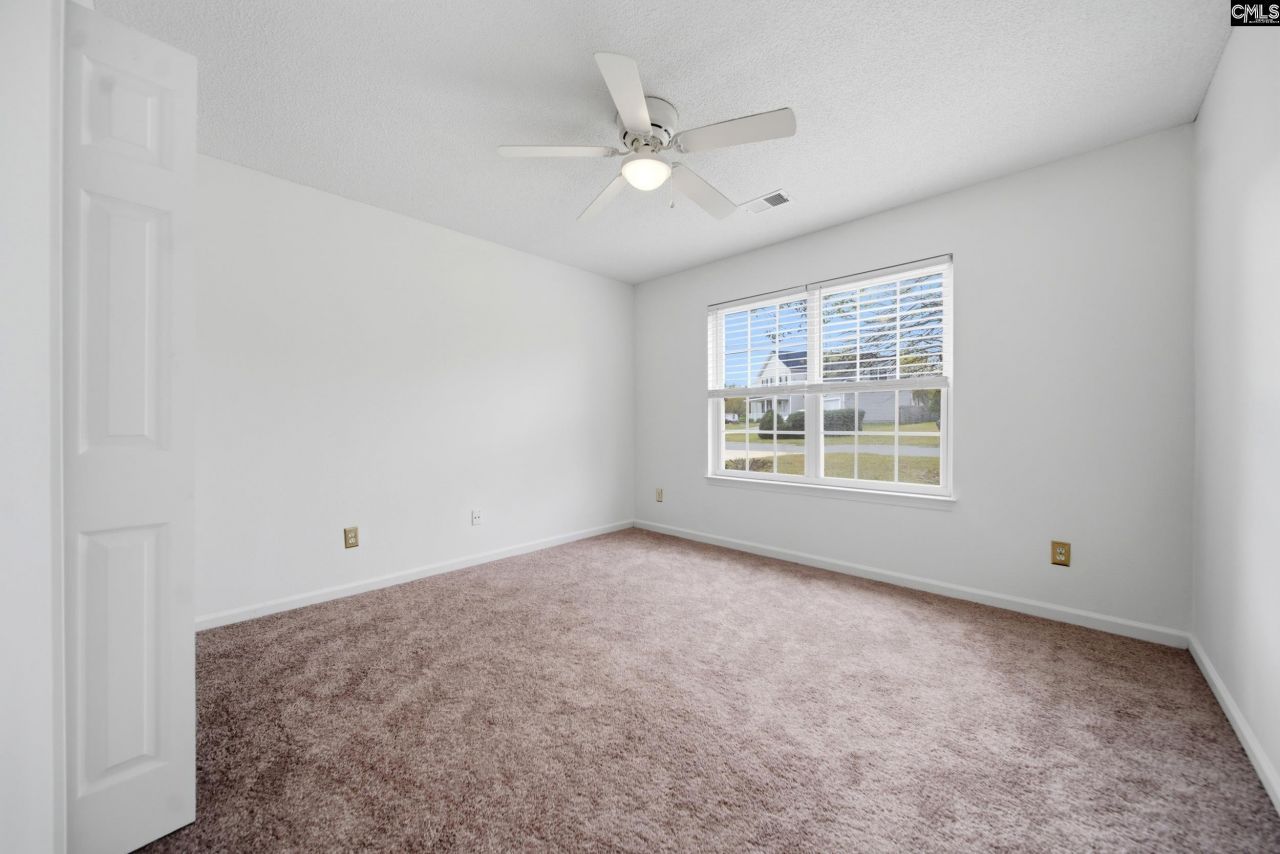 304 Kingston Trace Road  Photo 13