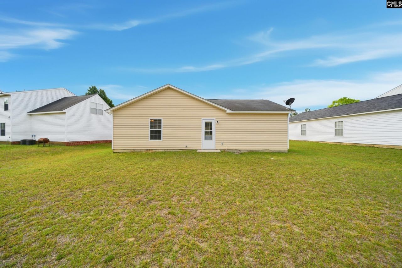 304 Kingston Trace Road  Photo 24