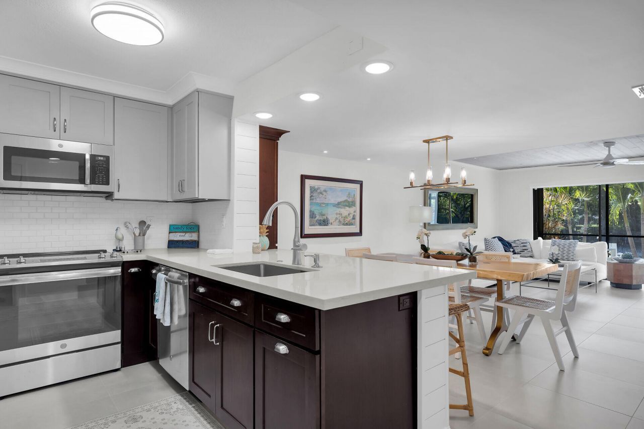 96000 Overseas Highway, Unit DD3, Key Largo, FL 33037 Photo