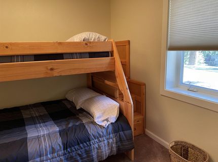 831 Timber Ridge Road, Lake Almanor, CA 96137 Photo