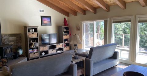 831 Timber Ridge Road, Lake Almanor, CA 96137 Photo