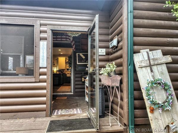 23 Cottage Park East, Unit 9, Camdenton, MO 65020