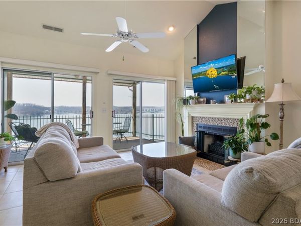 508 Harbour Towne Drive, Unit E 508, Lake Ozark, MO 65049