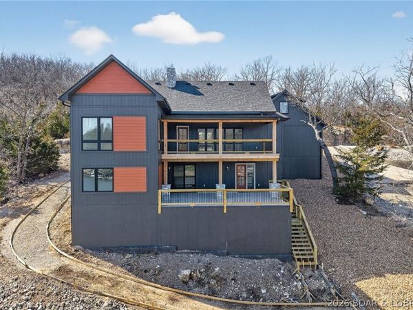 573 Arrowridge Lane, Roach, MO 65787