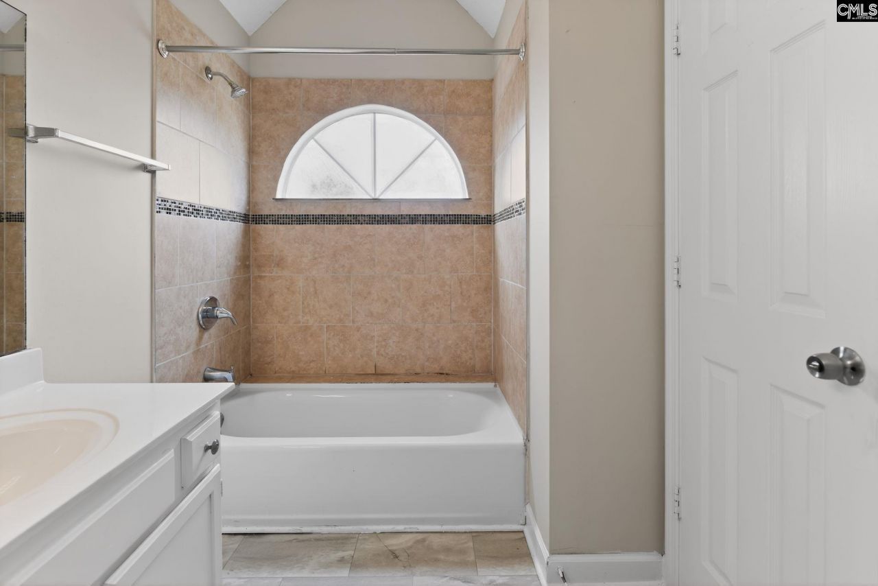 804 Winslow Way  Photo 18